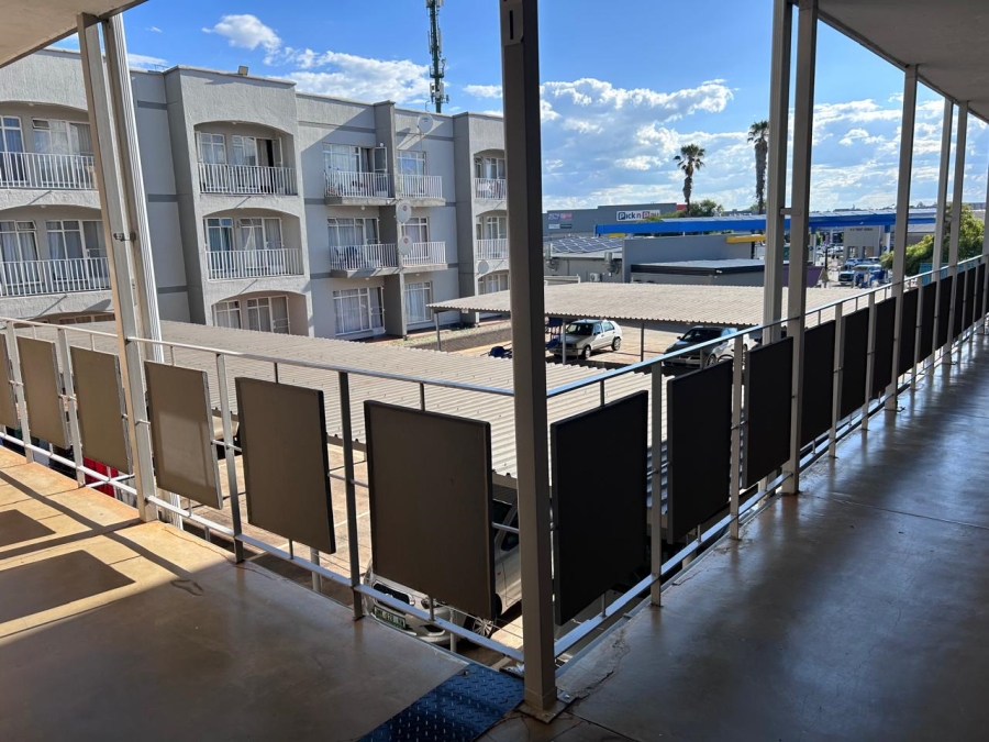 2 Bedroom Property for Sale in Baillie Park North West